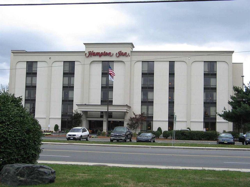 Holiday Inn Express Boston North-Woburn By Ihg Exterior photo