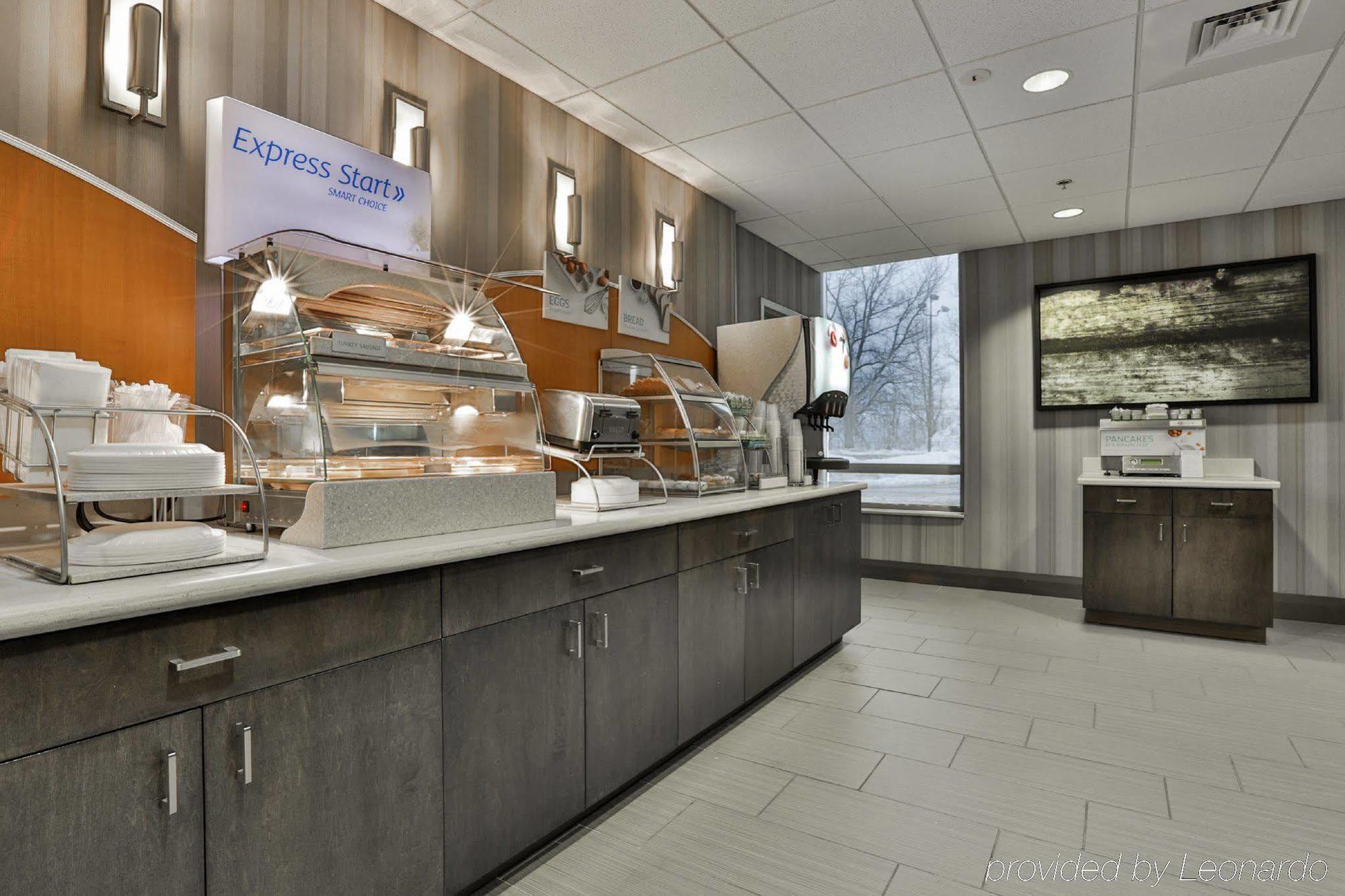Holiday Inn Express Boston North-Woburn By Ihg Exterior photo