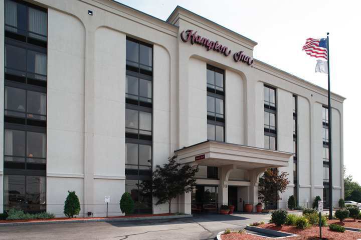 Holiday Inn Express Boston North-Woburn By Ihg Exterior photo